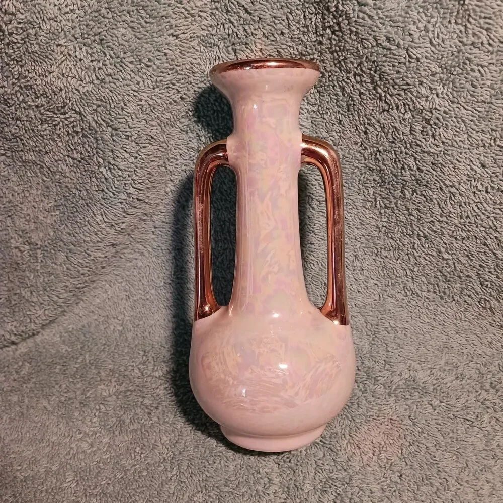 Vintage 22K Gold Handled Lustreware Bud Vase By Pioneer Pottery 100 on bottom